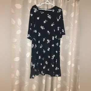Old Navy Black and Gray Floral XXL Swing Dress with Half Sleeve